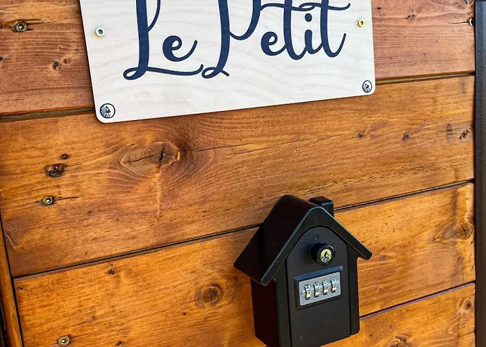 אתר קמפינג Le Petit